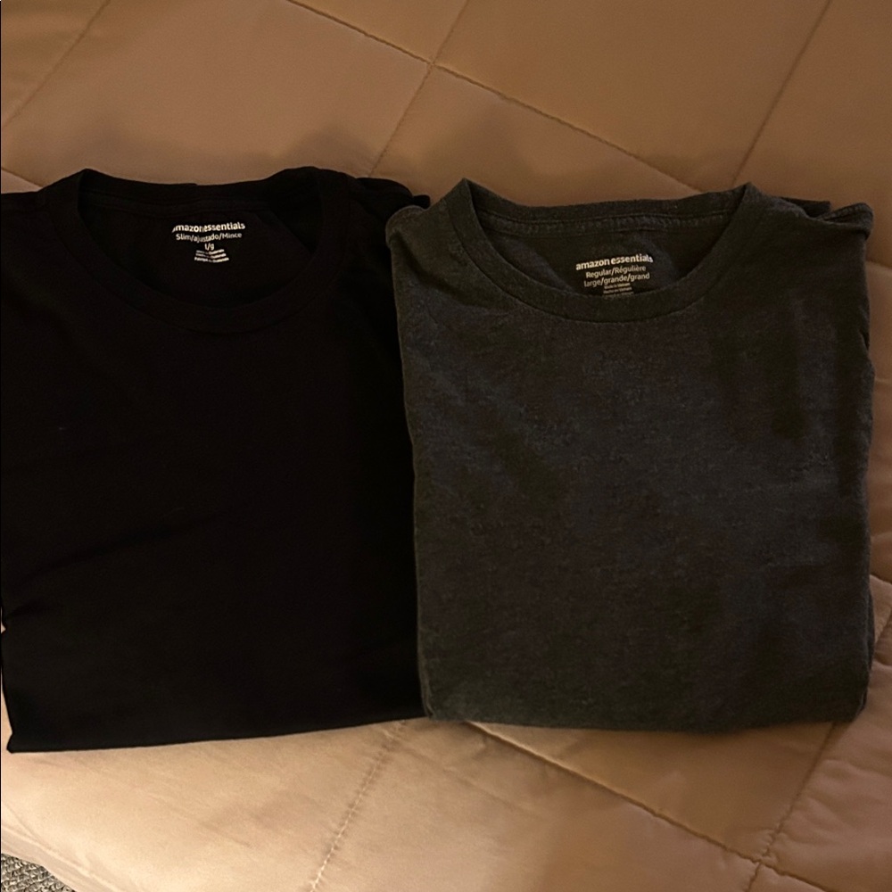 Amazon Essentials Men's Short Sleeve Tees in Black and Dark Gray (2)